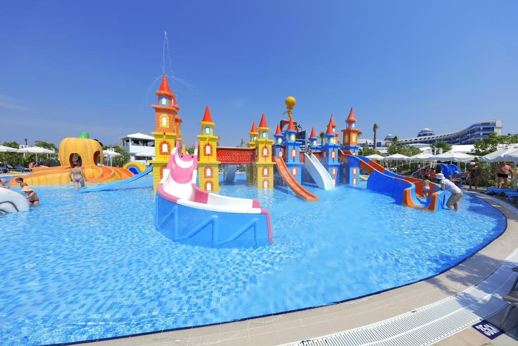 Sueno Hotels Deluxe Belek Exterior foto